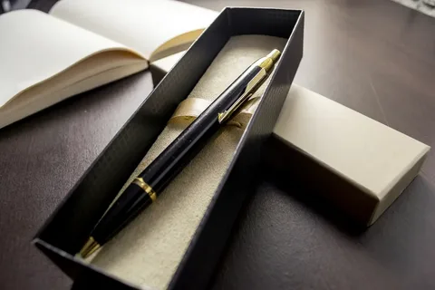 Custom Pen Boxes