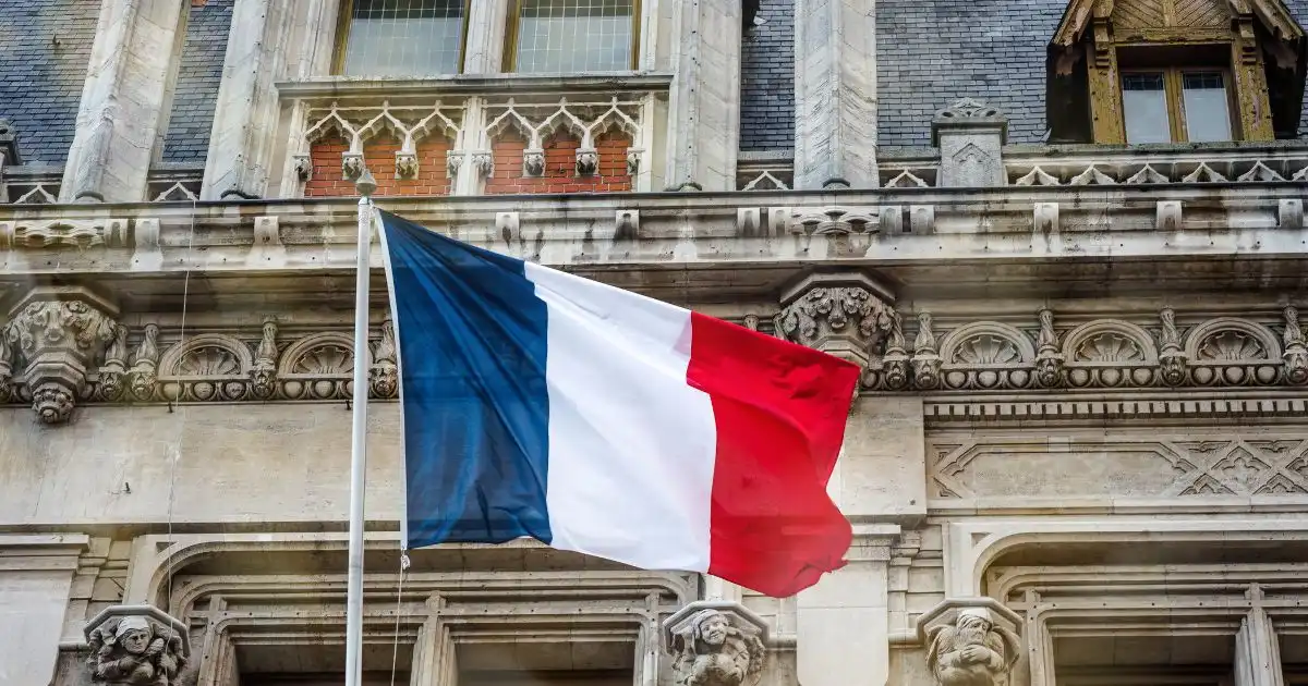 MS in France