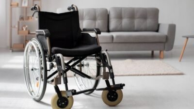 Is It Better to Buy or Take a Wheelchair on Rent?